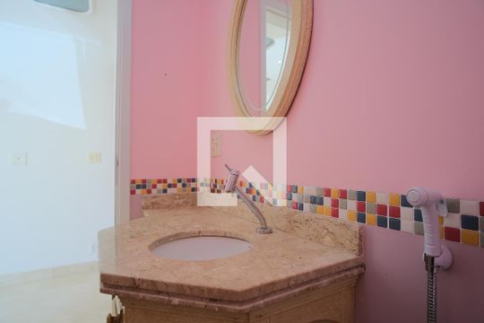 Lavabo da Sala de casa de condomínio para alugar com 5 quartos, 290m² em Vila Carrão, São Paulo