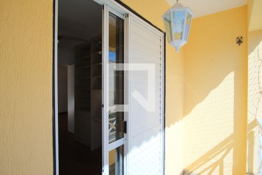 Varanda do Quarto 2 de casa de condomínio à venda com 5 quartos, 290m² em Vila Carrão, São Paulo
