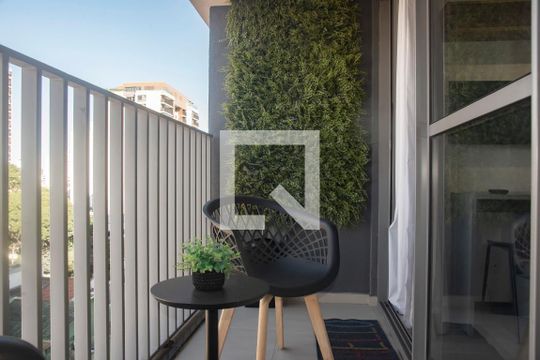 Varanda de kitnet/studio à venda com 1 quarto, 21m² em Vila Clementino, São Paulo