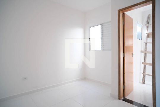 Suíte 1 de casa à venda com 2 quartos, 72m² em Vila Nhocuné, São Paulo