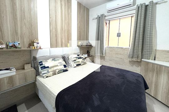 Suíte de casa à venda com 3 quartos, 330m² em Vila M Genoveva, Jundiaí