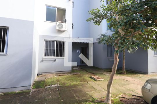 Fachada do bloco de apartamento à venda com 2 quartos, 40m² em Mato Grande, Canoas
