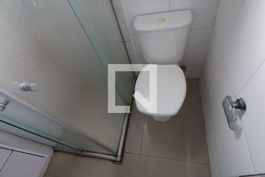 Banheiro de apartamento à venda com 2 quartos, 40m² em Mato Grande, Canoas