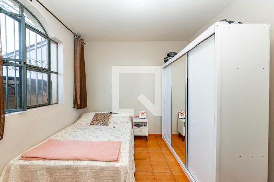 Quarto 1 de casa à venda com 3 quartos, 374m² em Havaí, Belo Horizonte