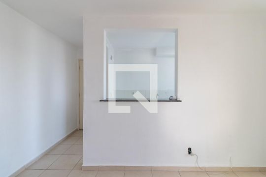 Sala de apartamento à venda com 2 quartos, 50m² em Jardim Santa Teresinha, São Paulo