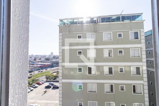 Vista Quarto 2 de apartamento à venda com 2 quartos, 50m² em Jardim Santa Teresinha, São Paulo