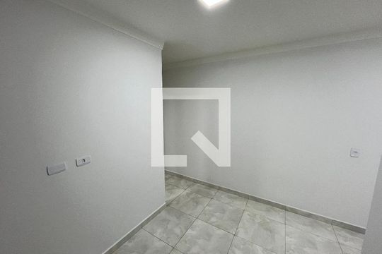 Sala de casa de condomínio para alugar com 1 quarto, 29m² em Vila Guilherme, São Paulo