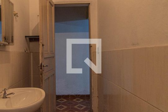 Banheiro - Casa 2 de casa à venda com 2 quartos, 100m² em Vila Nhocuné, São Paulo
