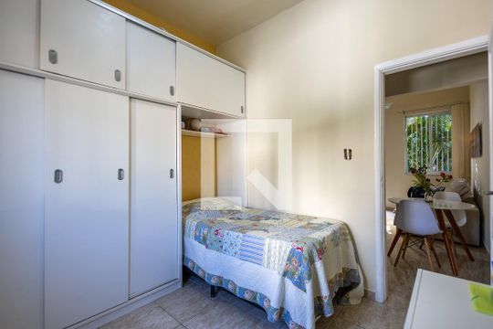 Quarto 1 de apartamento à venda com 4 quartos, 160m² em Andaraí, Rio de Janeiro