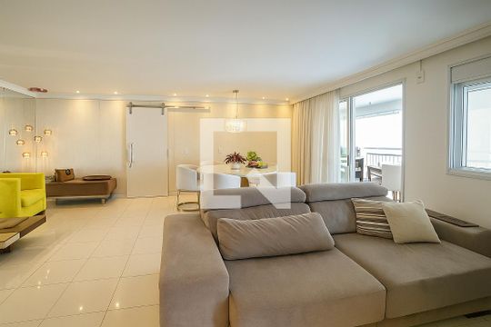 Apartamento à venda com 3 quartos, 141m² em Chora Menino, São Paulo