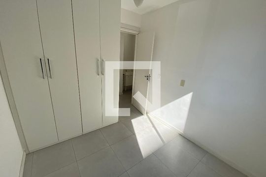 Quarto 1 de apartamento à venda com 2 quartos, 60m² em Taquara, Rio de Janeiro
