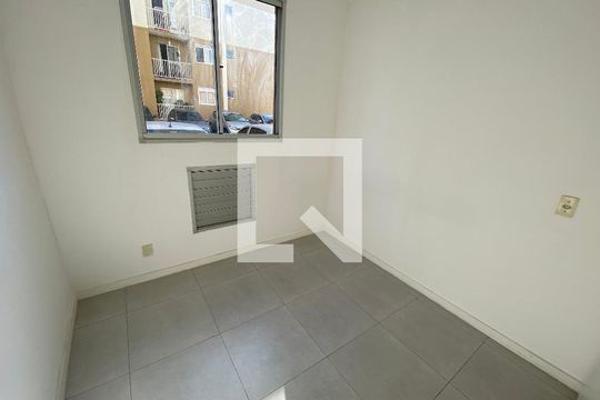 Quarto 1 de apartamento à venda com 2 quartos, 60m² em Taquara, Rio de Janeiro
