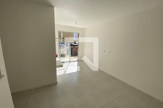 Sala de apartamento à venda com 2 quartos, 60m² em Taquara, Rio de Janeiro