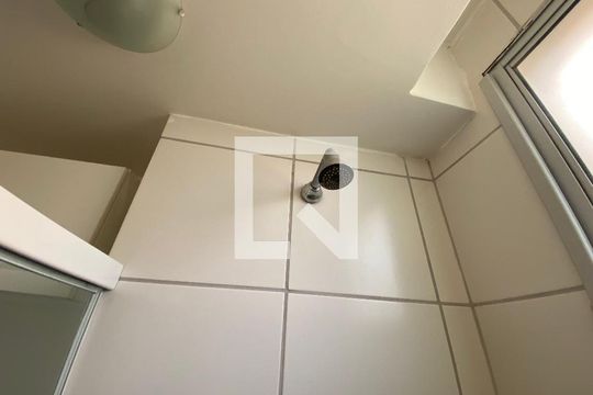Banheiro Social de apartamento à venda com 2 quartos, 60m² em Taquara, Rio de Janeiro