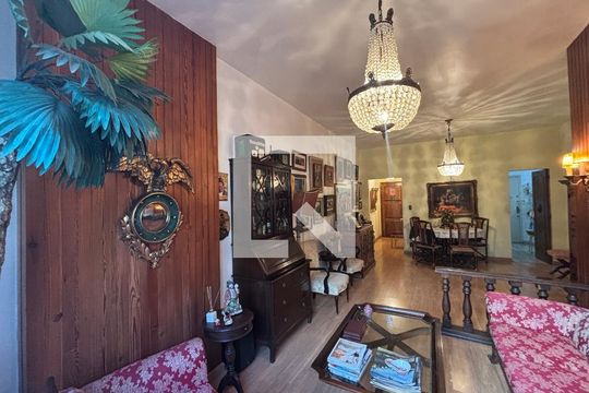 Sala de apartamento à venda com 3 quartos, 130m² em Copacabana, Rio de Janeiro