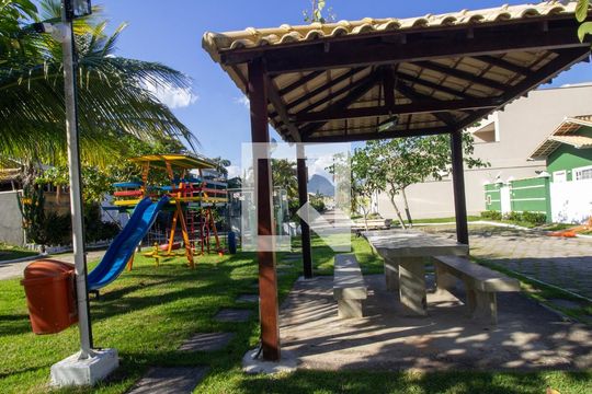 Área Comum de casa de condomínio para alugar com 2 quartos, 119m² em Vargem Grande, Rio de Janeiro