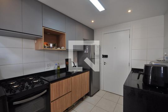 Cozinha de apartamento à venda com 1 quarto, 32m² em Vila Guilherme, São Paulo