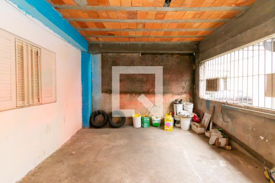 Garagem de casa à venda com 5 quartos, 160m² em Vila Santa Clara, São Paulo