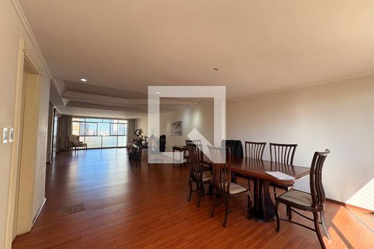 Sala de apartamento à venda com 4 quartos, 250m² em Morro dos Ingleses, São Paulo