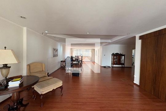 Sala de apartamento à venda com 4 quartos, 250m² em Morro dos Ingleses, São Paulo