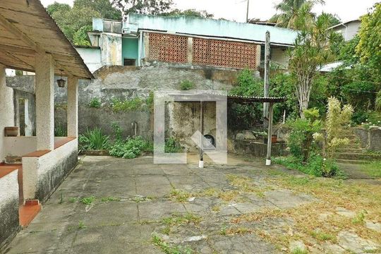 Casa à venda com 3 quartos, 139m² em Badu, Niterói