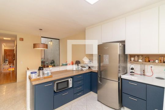 Cozinha de casa à venda com 3 quartos, 164m² em Vila Ré, São Paulo