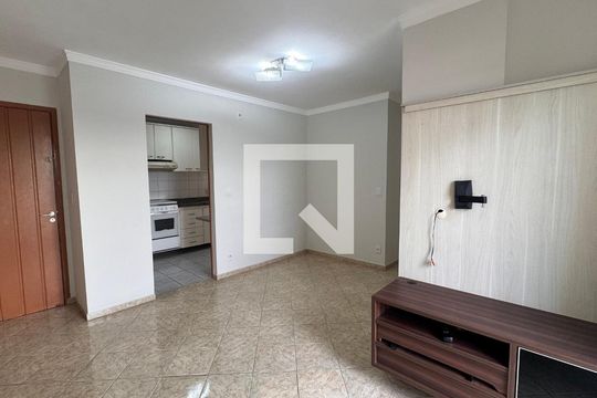 Sala de apartamento à venda com 3 quartos, 71m² em Vila Paraiso, Campinas