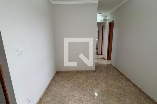Apartamento à venda com 3 quartos, 71m² em Vila Paraiso, Campinas