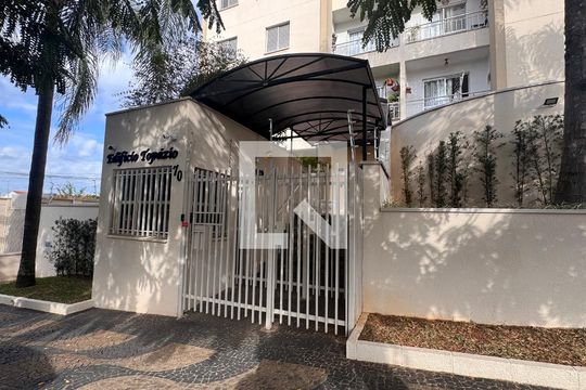 Fachada de apartamento à venda com 3 quartos, 71m² em Vila Paraiso, Campinas