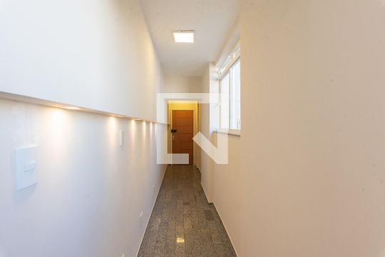 Entrada de apartamento à venda com 3 quartos, 168m² em Centro, Campinas