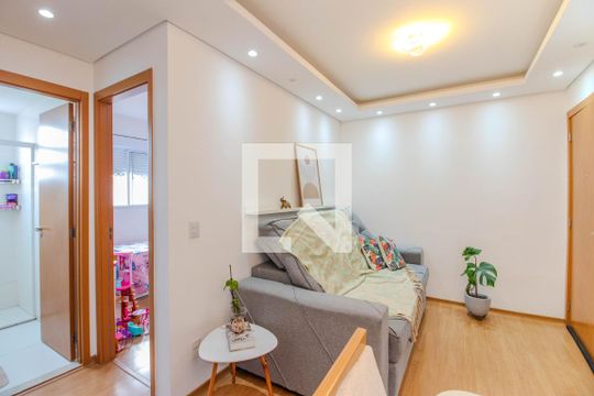 Sala de apartamento à venda com 2 quartos, 41m² em Mário Quintana, Porto Alegre