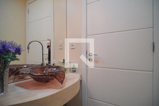 Lavabo de apartamento à venda com 2 quartos, 193m² em Morro do Espelho, São Leopoldo
