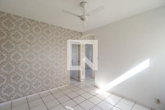 Apartamento para alugar com 2 quartos, 48m² em Vila Albertina, Ribeirão Preto
