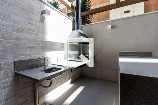 Área comum - Churrasqueira de apartamento para alugar com 2 quartos, 40m² em Perdizes, São Paulo