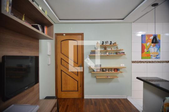 Sala de apartamento à venda com 2 quartos, 100m² em Jardim Santo Alberto, Santo André
