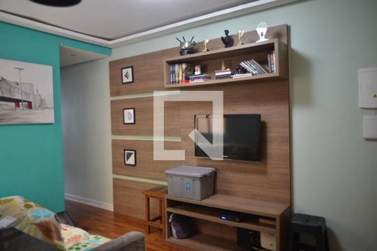 Sala de apartamento à venda com 2 quartos, 100m² em Jardim Santo Alberto, Santo André