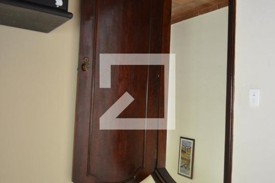 Quarto  de casa à venda com 3 quartos, 125m² em Vila Valparaíso, Santo André