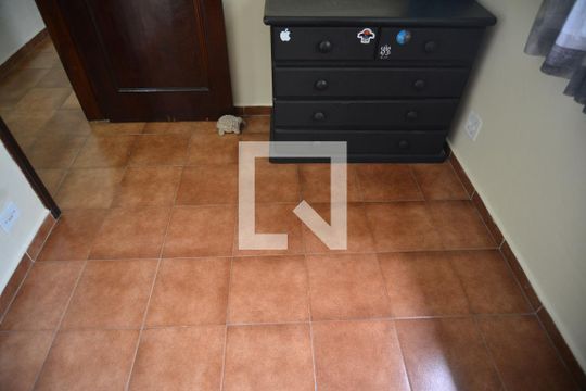 Quarto  de casa à venda com 3 quartos, 125m² em Vila Valparaíso, Santo André