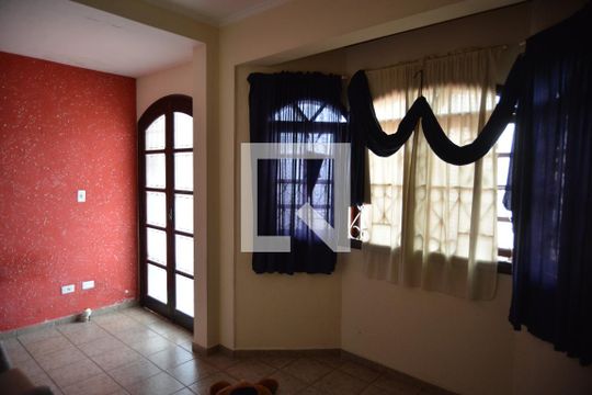 Quarto 2 de casa à venda com 3 quartos, 125m² em Vila Valparaíso, Santo André