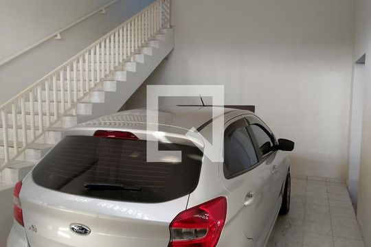 Casa à venda com 3 quartos, 150m² em Parque João Ramalho, Santo André