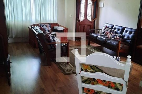 Casa à venda com 3 quartos, 200m² em Vila Curuçá, Santo André