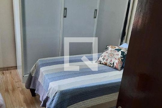 Casa à venda com 3 quartos, 200m² em Vila Curuçá, Santo André