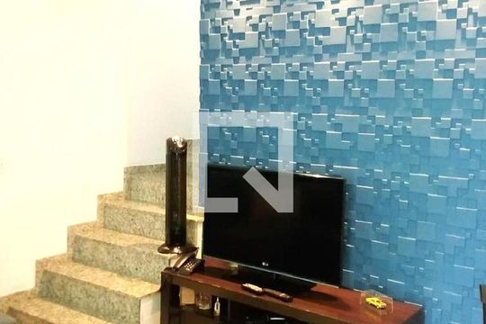 Casa à venda com 2 quartos, 61m² em Jardim Utinga, Santo André