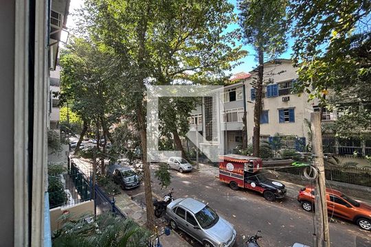 Suíte - vista de apartamento à venda com 1 quarto, 47m² em Copacabana, Rio de Janeiro