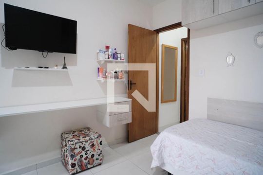 Suíte 1 de casa à venda com 2 quartos, 135m² em Cidade Líder, São Paulo