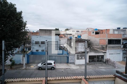 Suíte 2 - Vista Sacada    de casa à venda com 2 quartos, 135m² em Cidade Líder, São Paulo