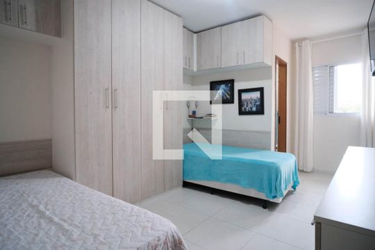 Suíte 1 de casa à venda com 2 quartos, 135m² em Cidade Líder, São Paulo