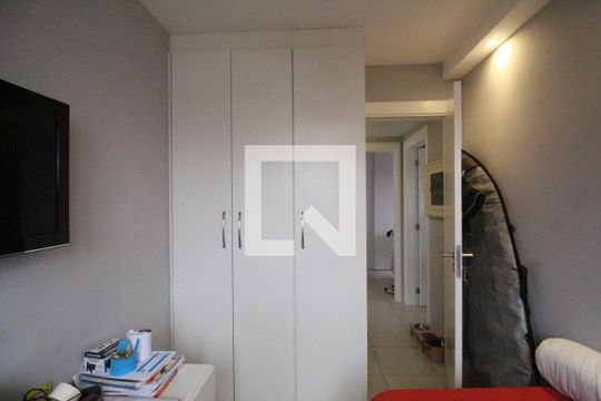 Quarto 2 de apartamento à venda com 3 quartos, 70m² em Anil, Rio de Janeiro