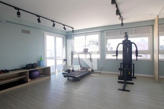 Área Comum - Academia de apartamento para alugar com 1 quarto, 30m² em Centro Histórico, Porto Alegre