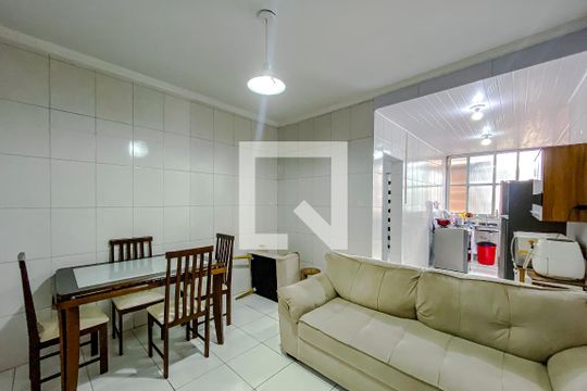 Sala de casa para alugar com 2 quartos, 96m² em Vila Regente Feijó, São Paulo